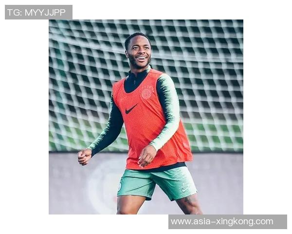 四字足球明星头像男士的魅力与风采解析，展现个性与时尚的完美结合